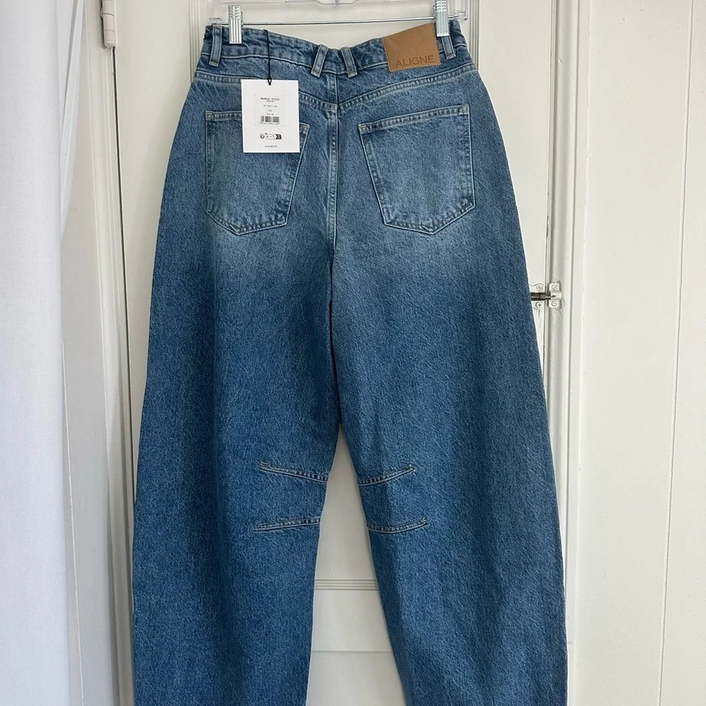 ALIGNE MID RISE RIGID BARREL JEANS - Picture 2 of 4